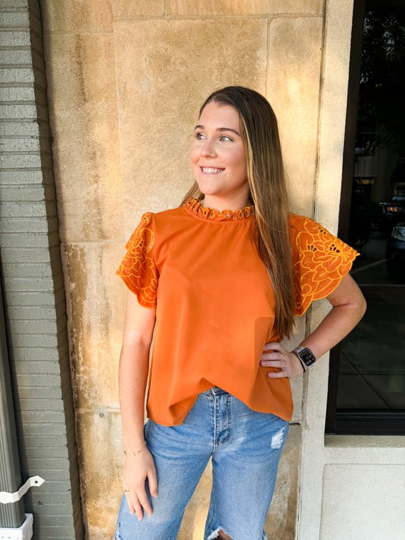 Amber Floral Scallop Top