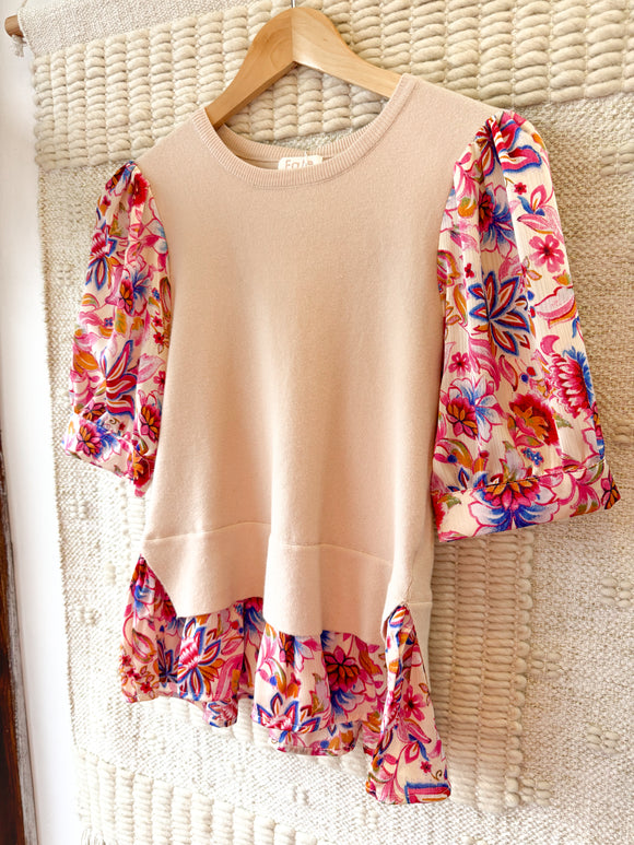 Flower Contrast Sleeve Top