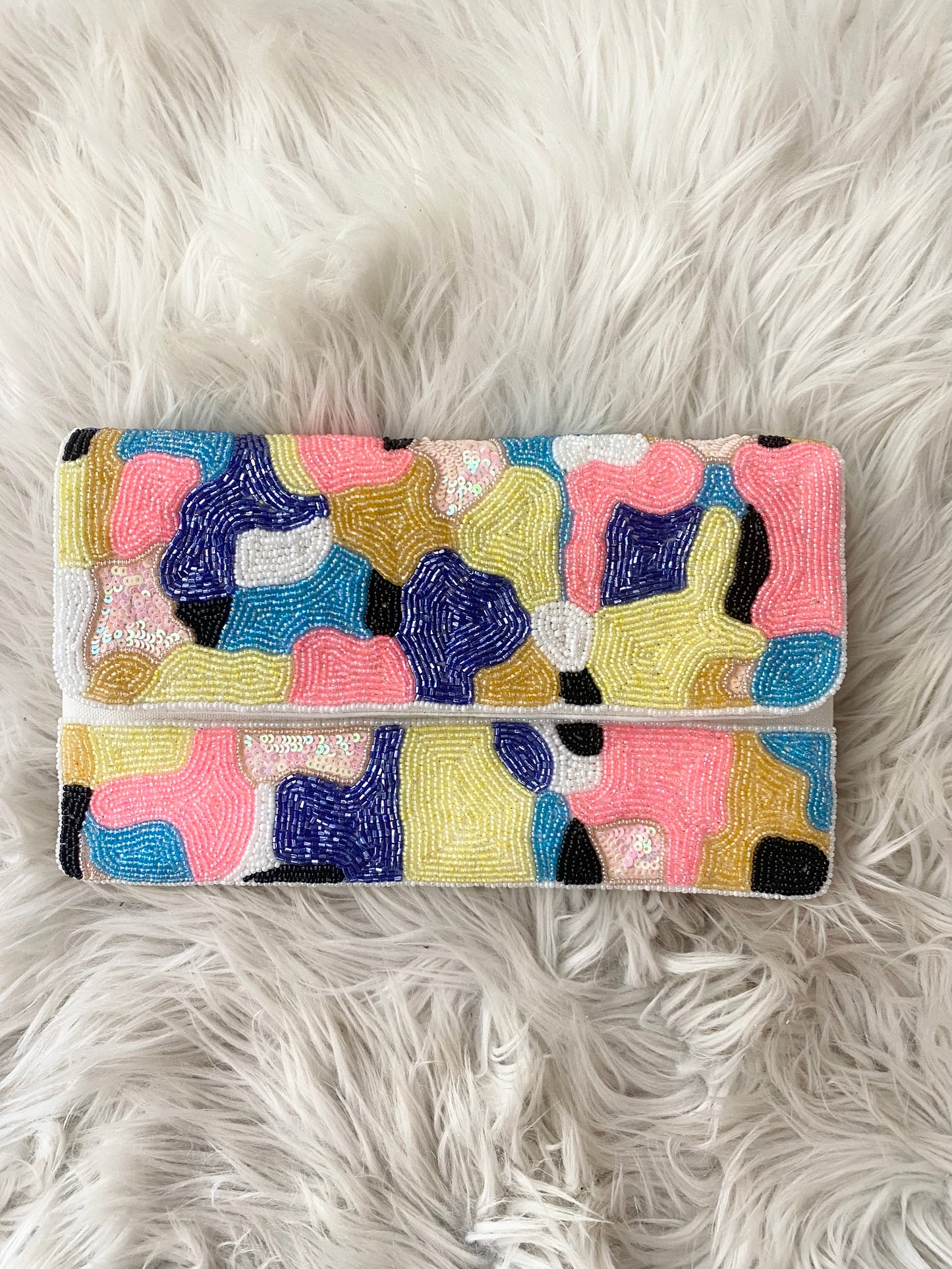 Colorful Bead Camo Purse