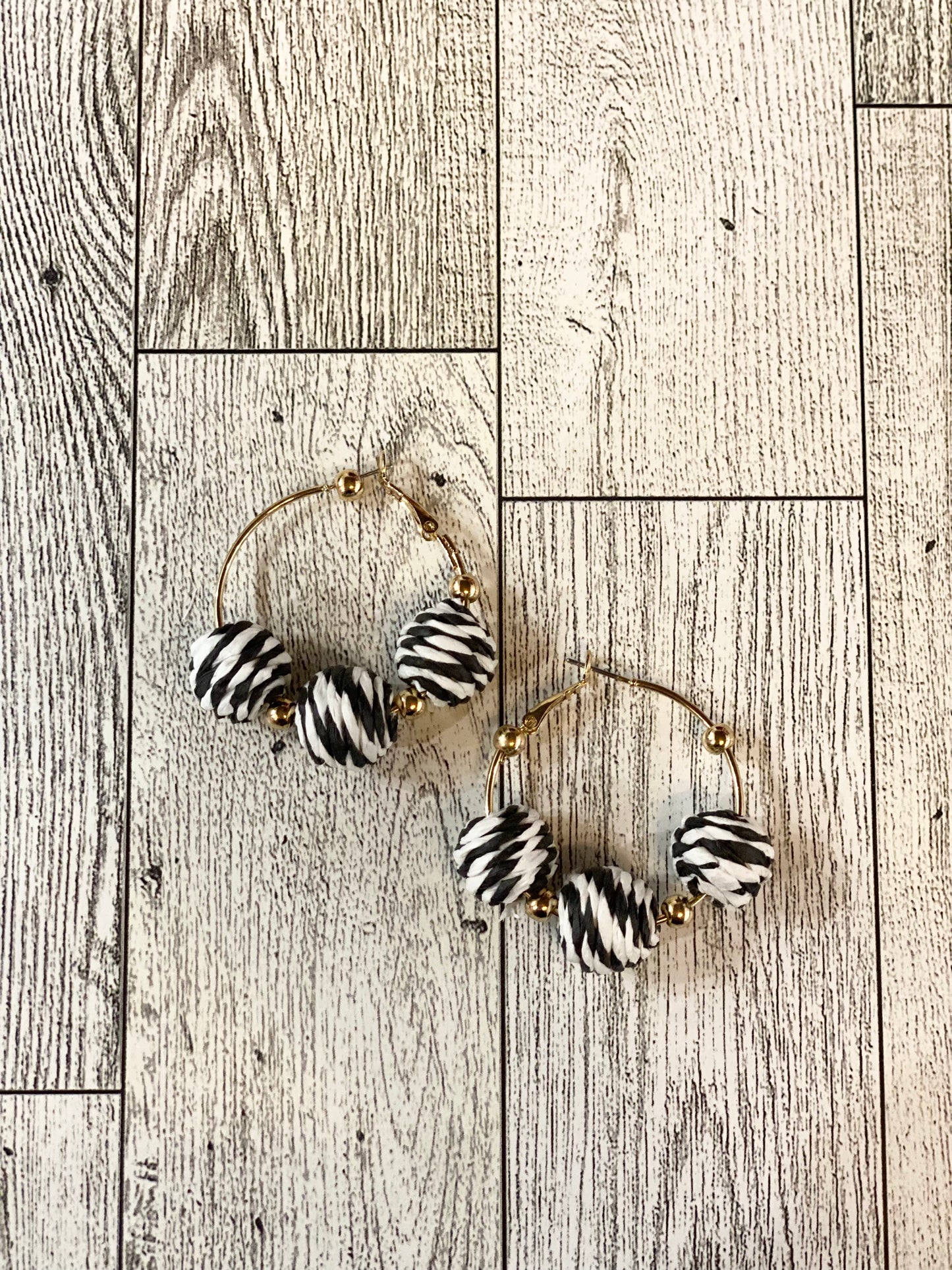 Black & White Ball Hoops